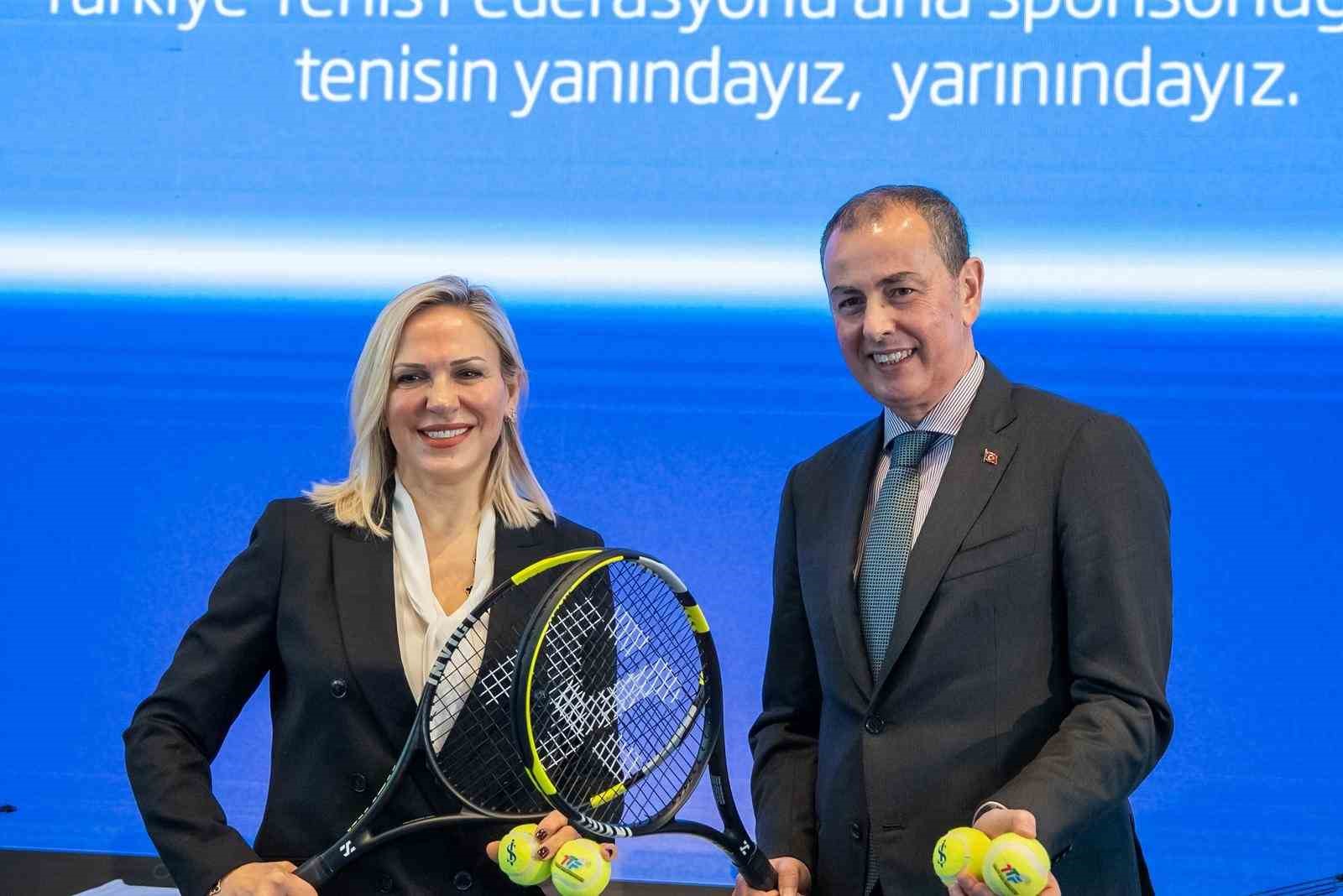 İş Bankası’ndan tenis sporuna destek