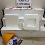 Balıkesir’de otobüs yolcusundan 3 kilo metamfetamin çıktı