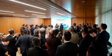 CHP Arnavutköy’de istifa depremi: 2 meclis üyesi ve 100 partili CHP’den istifa etti