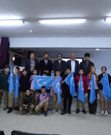 Havran İmam Hatip Ortaokulu’nda 10 Aralık Dünya İnsan Hakları Günü programı düzenlendi