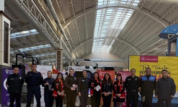 Bozüyük’te şiddetle mücadele bilgilendirmesi