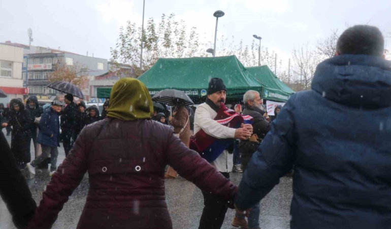 Dolu yağışı horona engel olmadı