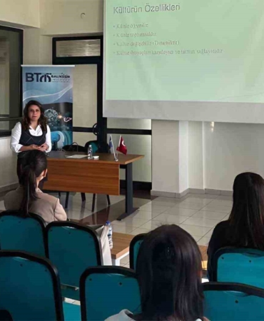 Güney Marmara Küresel Ufuk Programı eğitimlerine devam ediyor