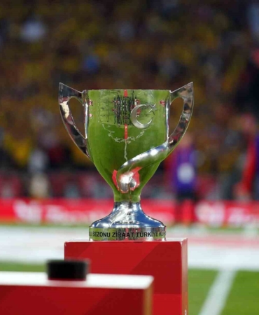 Kupada Fenerbahçe-Beşiktaş derbisinin tarihi açıklandı