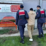 Yalova’da kırmızı bültenle aranan uyuşturucu taciri yakalandı