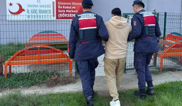 Yalova’da kırmızı bültenle aranan uyuşturucu taciri yakalandı