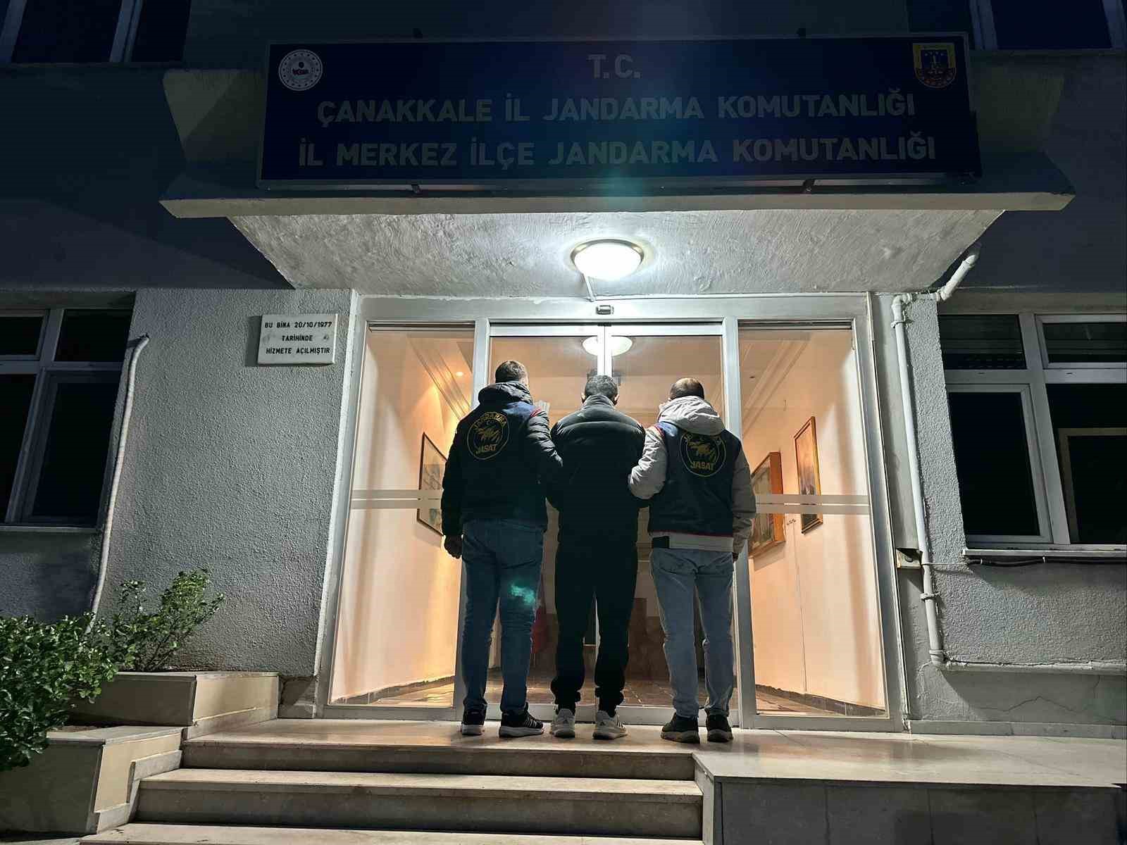Çanakkale’de kesinleşmiş hapis cezası olan 9 şüpheli yakalandı