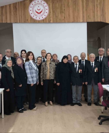 Şehit yakınları ve gaziler için Ebru Sanatı kursu