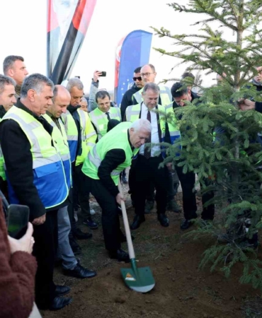 Yeniden yeşil Bursa için 15 bin nefes