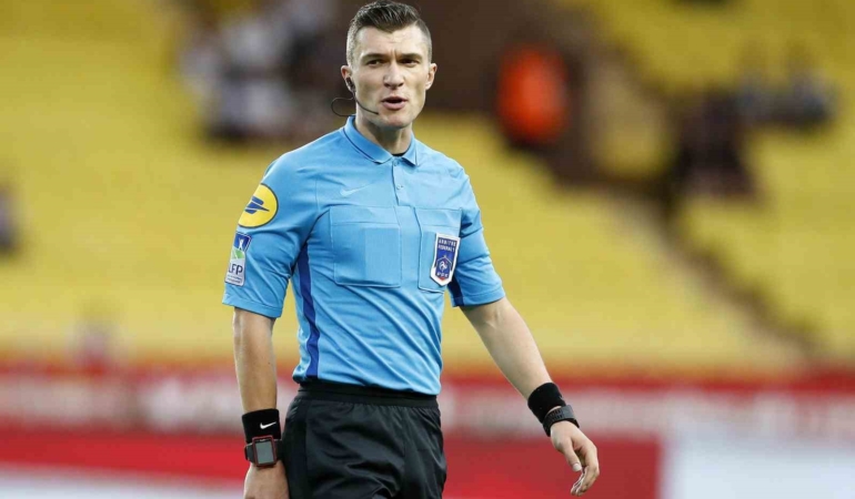 Brann - Fenerbahçe maçını Fransız hakem Willy Delajod yönetecek