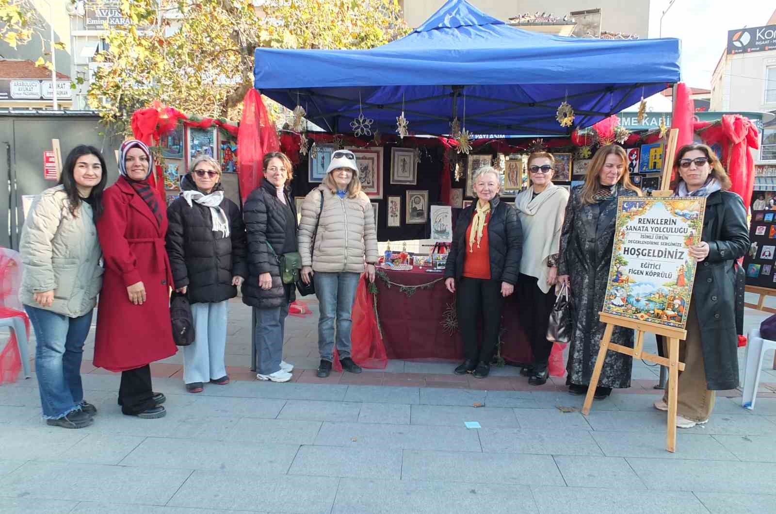 Balıkesirli kadınların yaptğı minyatürler büyük ilgi gördü