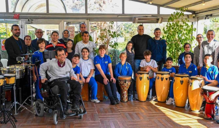 Beşiktaş Belediyesi, Engelliler Günü’nü renkli etkinliklerle kutladı