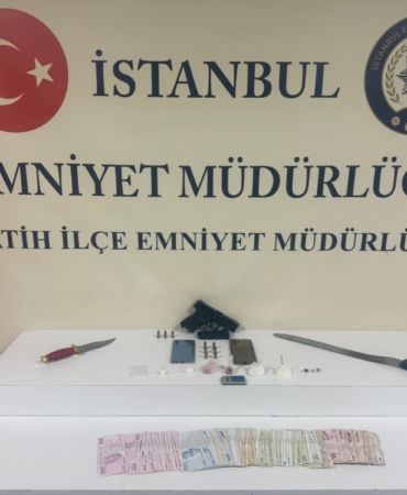 ‘Yağma’ suçundan aranan ve hakkında 20 yıl hapis cezası bulunan firari uyuşturucu operasyonunda yakalandı