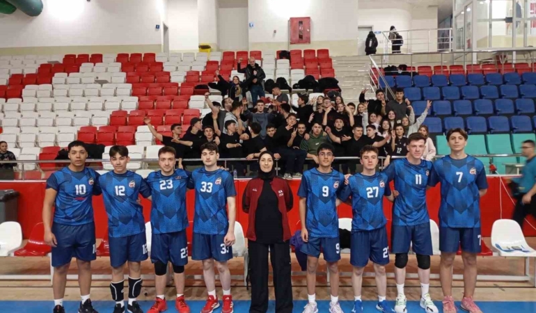 Üst üste 10. kez il şampiyonu oldular