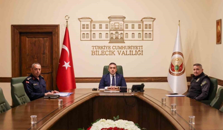 Vali Sözer, Yeni Yıl Tedbirlerine İlişkin Hazırlık ve Koordinasyon Toplantısı’na katıldı