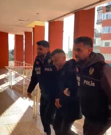 Çocukların maçında kadın hakeme saldıran antrenör tutuklandı