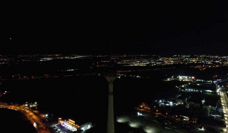 Büyükçekmece Televizyon Kulesi hava trafiği için tehlike saçıyor