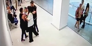 Bakırköy Adliyesi’nde velayat kavgası, o anlar kamerada