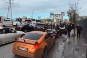 Bağcılar’da düğün konvoyu yolu kapattı