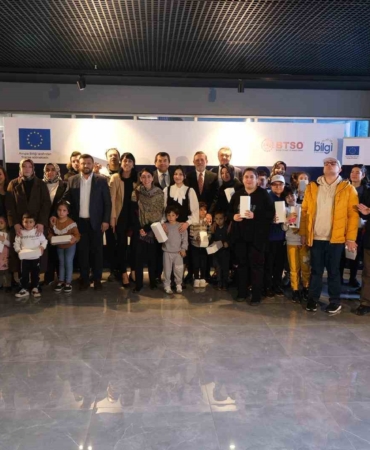 Bursa’da engel tanımayan bilim yolculuğu