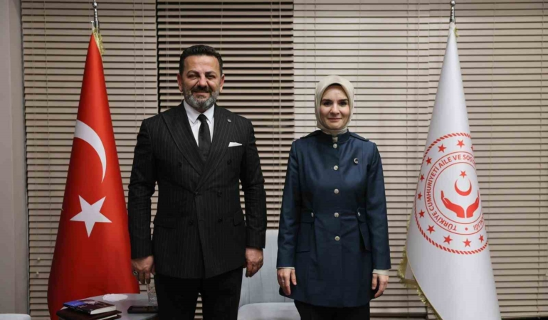 Bakan Göktaş’a kurum çalışmaları hakkında bilgi verdi