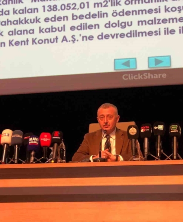 Mecliste gerginlik sürerken CHP’li meclis üyesinin attığı mesaj ortaya çıktı