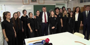 Milli Eğitim Bakanı Tekin: "Karar alma mekanizmalarımızı sağlıklı, demokratik, özgürlükçü bir perspektifle yürütmeye çalışıyoruz"