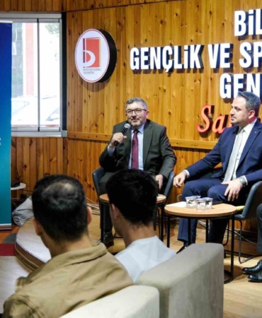 Bakan Yardımcısı Eminoğlu, ÜNİDES projesi kapsamında Bilecik’te öğrencilerle buluştu