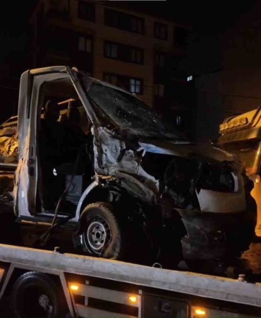 Sultanbeyli’de alkollü sürücü dehşet saçtı: 4 yaralı