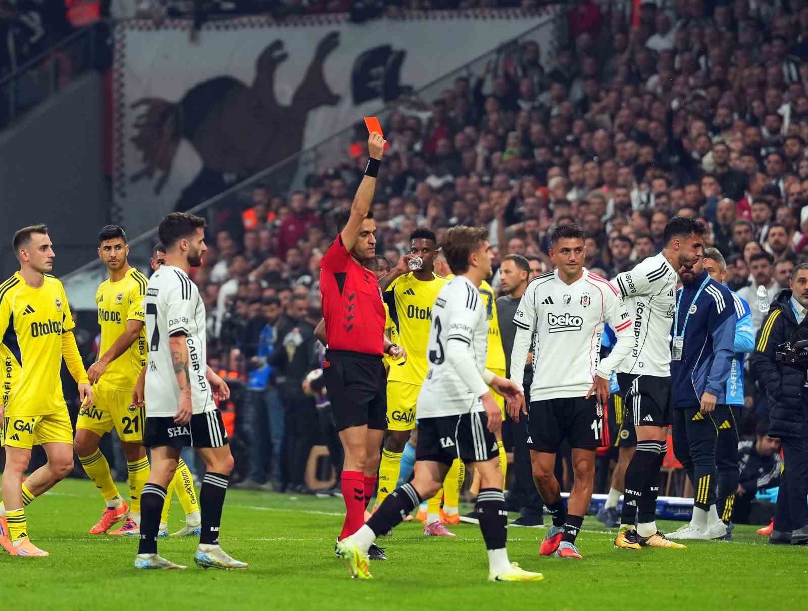 Trendyol Süper Lig’in ilk yarısında 676 sarı, 38 kırmızı kart çıktı