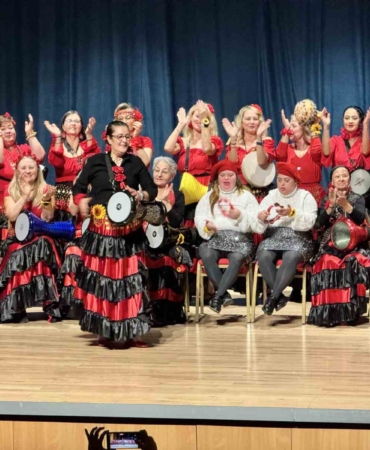 Engelli bireyler, darbuka ritim grubunun konseriyle eğlendi