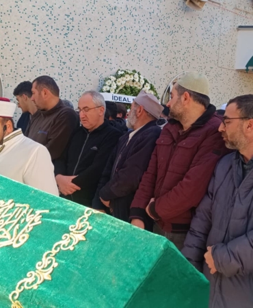 Sultanbeyli’de motor kazasında hayatını kaybeden 3 çocuk babası son yolculuğuna uğurlandı