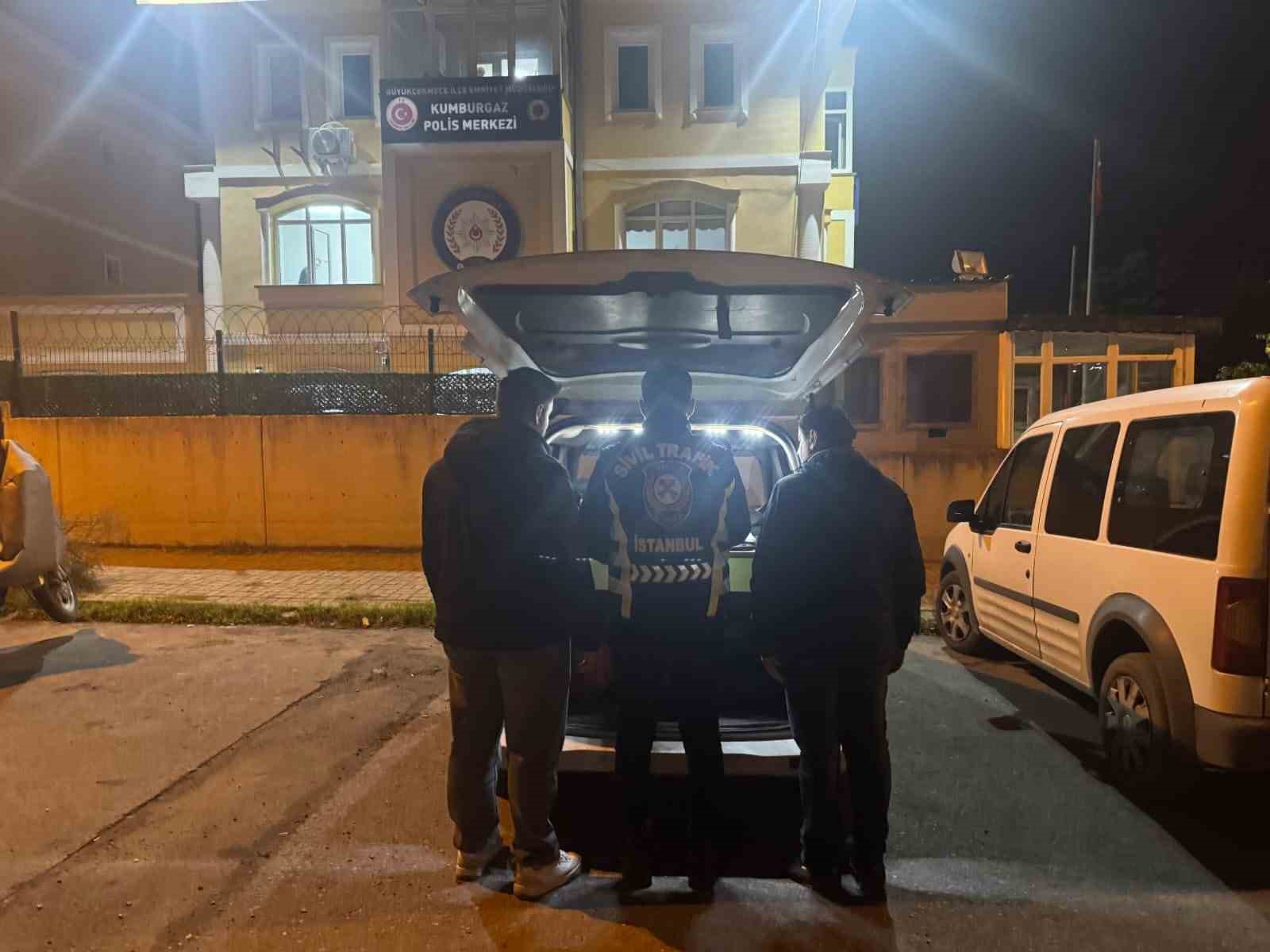 Büyükçekmece’de yol kavgasında tıra vuran şahıs yakalandı