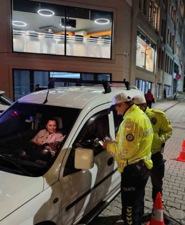 Tekirdağ’da trafiğin yoğun olduğu bölgede denetim: 106 araç kontrol edildi