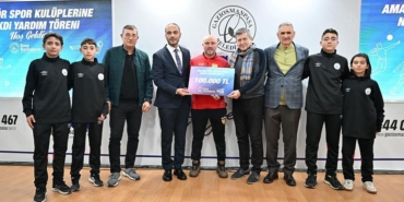 Gaziosmanpaşa Belediyesinden spor kulüplerine 2 buçuk milyon liralık nakdi destek