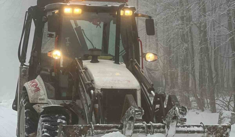 Kocaeli’de yüksek kesimlerde kesintisiz kış mesaisi başladı