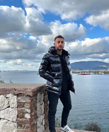 Erdek’te şüpheli ölüm: 20 yaşındaki genç başından vurulmuş halde bulundu