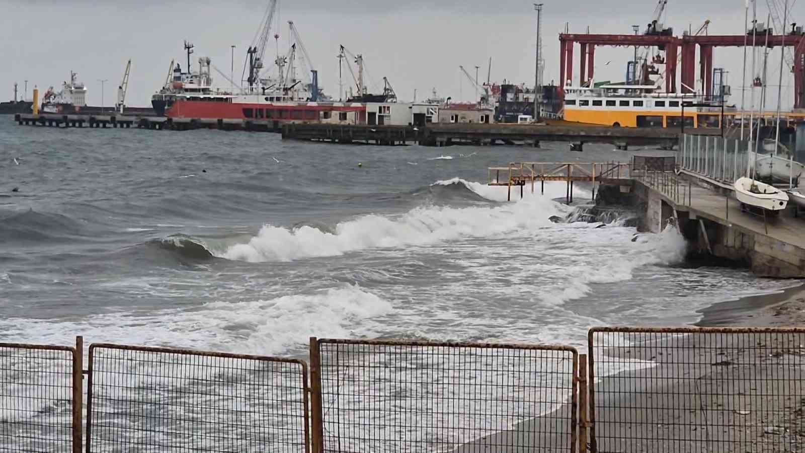 Tekirdağ’da şiddetli poyraz