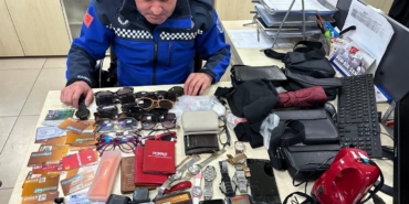 Kocaeli’de kayıp eşyalar "Alo 153" ile sahiplerini bekliyor