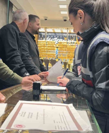 Bursa’da kuyumculara şok baskın: 82 kuyumcuya 16 milyon TL idari para cezası kesildi