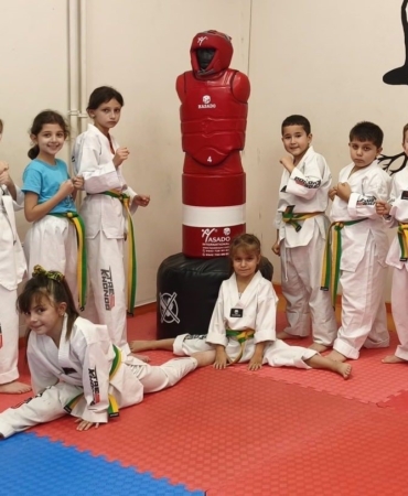 Bilecik’te geleceğin sporcuları taekwondo minderinde yetişiyor