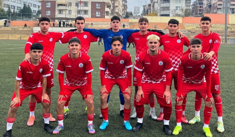Başiskele Belediyespor ve Körfez Gençlerbirliği berabere kaldı