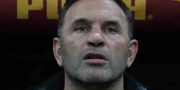 Galatasaray’da Okan Buruk derbinin 11’ini bozmadı
