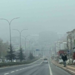 Bilecik’te sis gün boyu etkisini sürdürdü