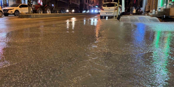 Edirne’de su borularındaki patlaklar vatandaşın tepkisini çekiyor