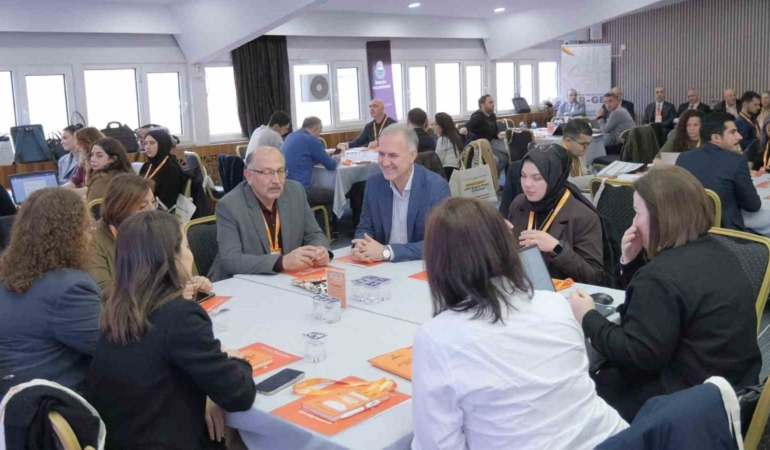 İnegöl Belediyesi’nden çocuk odaklı afet eylem planı çalıştayı yapıldı