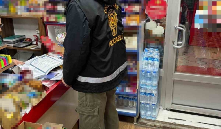 Kocaeli’de okul çevrelerinde denetim: Dilendirilen 10 çocuk ailesine teslim edildi