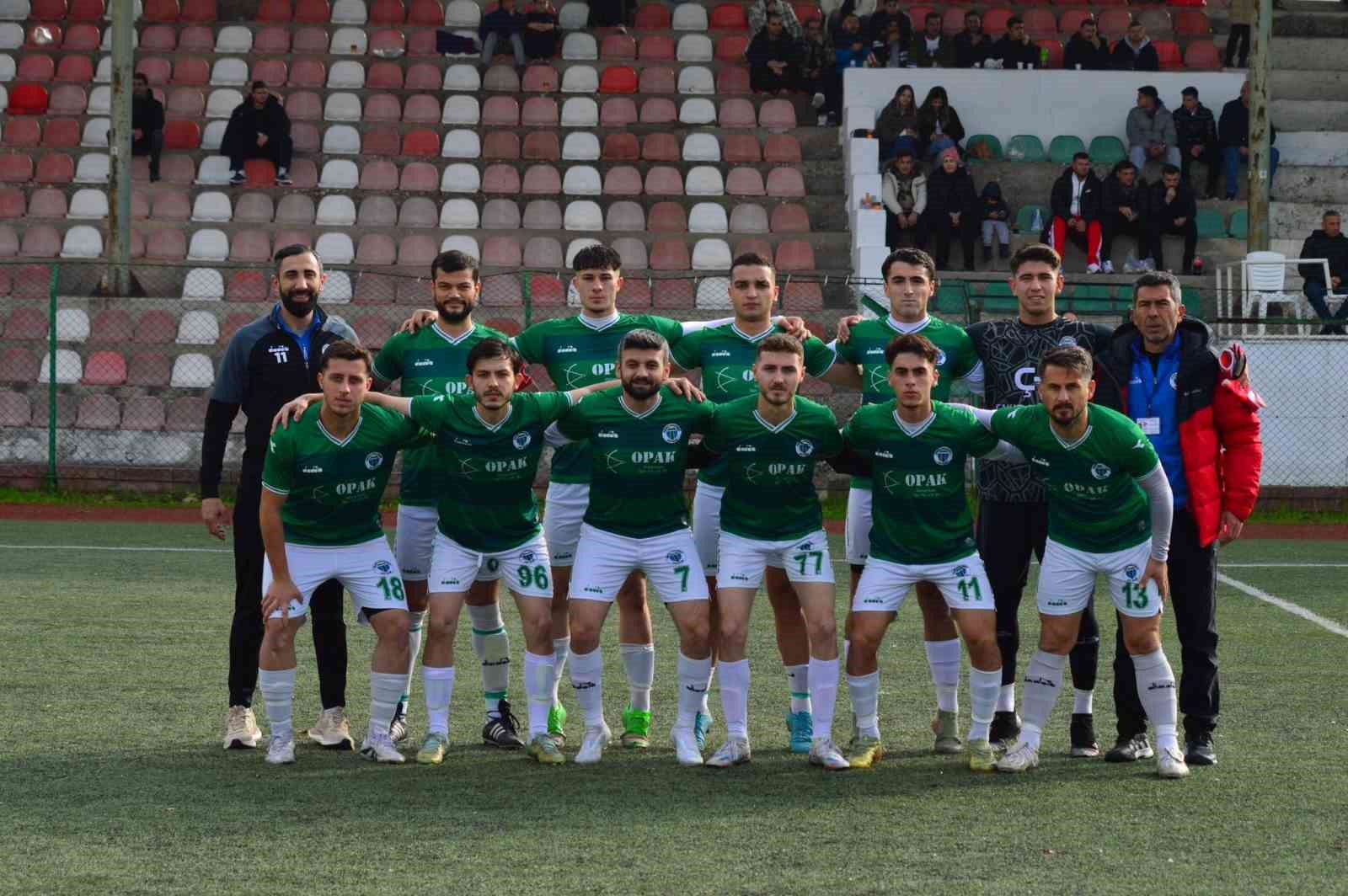 Osmaneli Gençlerbirliği Spor kayıpsız devam ediyor