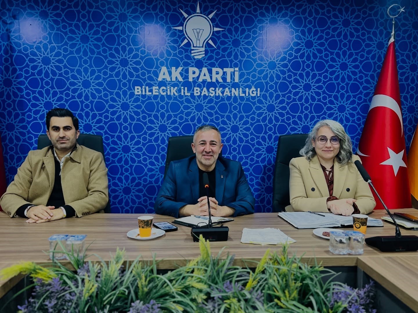 AK Parti’de Haftalık Olağan İl Yönetim Kurulu Toplantısı