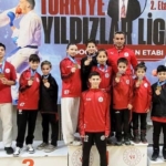 Körfezli karatecilere Sakarya’da 13 madalya
